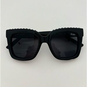 Black Quay sunglasses with black rhinestones all across the top